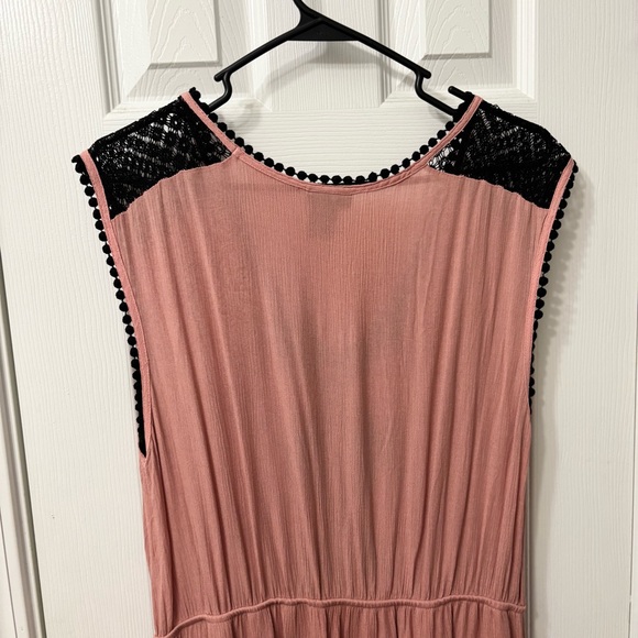 Rue21 Pink and Black Patterned Maxi Dress - Picture 7 of 9